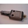 Omron D4CC-3060 Miniature Limit Switch, Center Roller Lever, 1A at