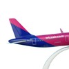 Model Airplane Wizz Air Airbus A321-200 HA-LGA in 1/200 Scale