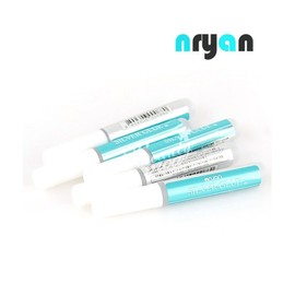 Enrian Silver Glue 2g Nail Glue Artificial Nails Gel Nail Tips, 1 Piece / 엔리안 실버글루 2g 네일글루 인조손톱 젤네일팁, 1개