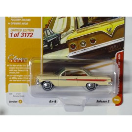 JOHNNY LIGHTNING - CORONNA CREAM - 1961 CHEVY IMPALA SS 409