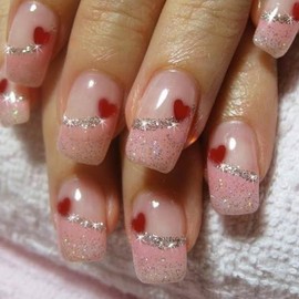 24Pcs Valentine's Day Glitter Press on Nails Short Square French Tip Fake Nails with Red Heart Design Glossy Pink Sparkly Cute Stick on Nails Artificial Nails Valentine's for DIY Manicure Decorations