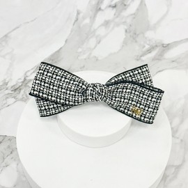 Burnaby Mono Check Twist Hairpin 8cm / 버나비 모노 체크 트위스트 헤어핀 8cm