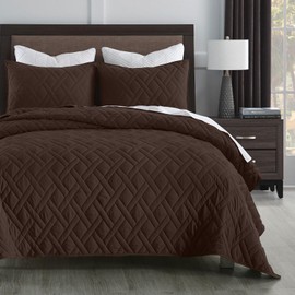 HORIMOTE HOME Quilt Set Queen Size Chocolate, Classic Geometric Diamond Stitched Pattern, Ultra Soft Microfiber Lightweight Bedding Bedspread Coverlet for All Season with 1 Quilt 2 Pillow Shams