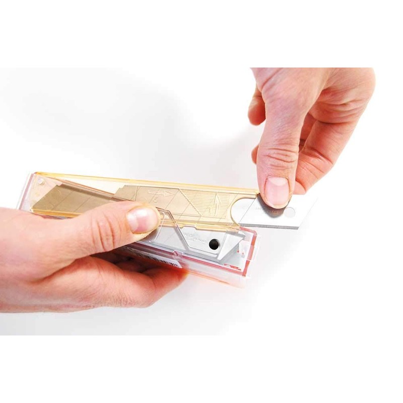 Lutz Cutter Blades, Snap-Off Blades 18 mm Titanium Ages 2