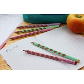 STABILO - Ergonomic triangular pencil for right-handed users - EASYgraph in pastel green - Single pencil - HB hardness