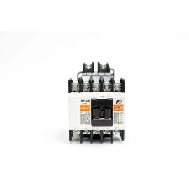 FUJI Magnetic Contactor SC-05 3A2b Coil: 220V