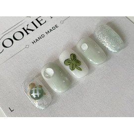 ⭐️ Spring walk with a turtle [Mint Turtle Nail Tips] ⭐️ - Almond / ⭐️ 거북이와 봄산책 [민트 터틀 네일팁] ⭐️ - 아몬드