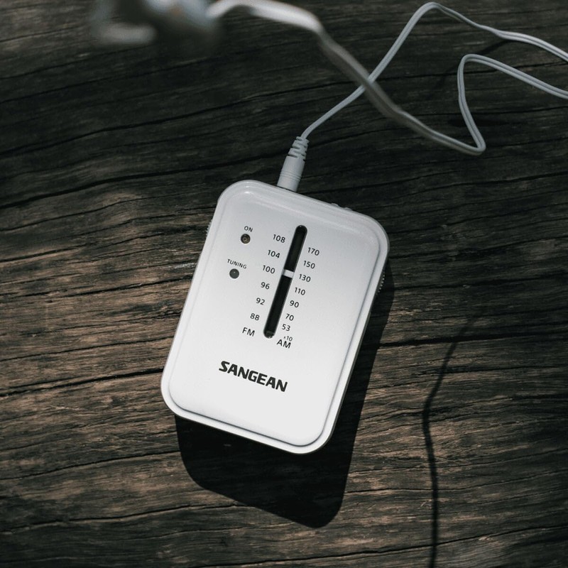 Sangean SR32 Portable Radio, White
