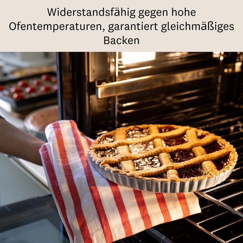 Marcato Festonata 24cm Aluminium Pie Pan with Moving Perforated Base