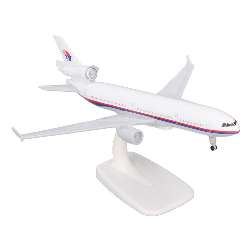 Exquisite Diecast Airliner Model Alloy Simulated Passenger Plane Model with