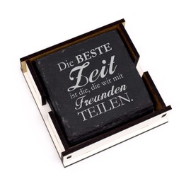 Coasters with Box Slate Set of 4 Engraved – Die beste Zeit ist die wir mit Freunden teilen – Gift for Friends Slate Coasters Square Drinks Coasters 11 x 11 cm