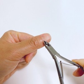 Seowontteul Import Nail Care Cuticle Remover Nail Nipper Tool Portable Self Care Professional Toenail Care Nail Art / 손톱 관리 큐티클 제거기 네일 니퍼 도구 휴대용 셀프 케어 전문가용 발톱 관리 네일아트