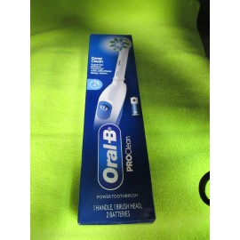 Oral-B Pro Clean Power Toothbrush ,1 Handle, 1 Brush Head, 2 Batteries -New