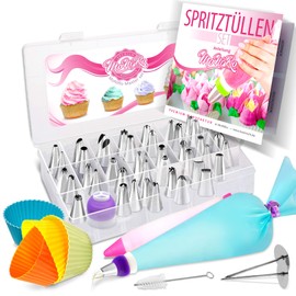 MoNiRo Spritztüllen Set aus Edelstahl - XXL Set mit Tüllen & Silikon Spritzbeutel mit Tüllen - Profi Backzubehör mit Cupcake Förmchen und viel Backzubehör - Backset - Tortenspritze – Spritzsack