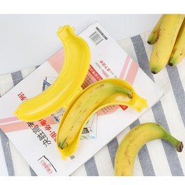 Banana Case Holder,2 Pcs Reusable Banana Storage Box with Vent Holes Hanging Design for Fresh Bananas Protection Ideal for Lunch Box Travel Picnic and Festive Decoration