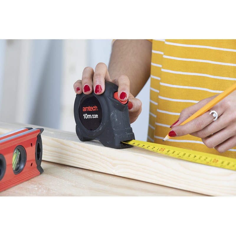 Amtech P1262 Tape Measure, Self-Locking Retractable Tape Measure 5m with