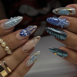LPOODDNU 3D Ocean Press on Nails Medium Almond Fake Nails with Pearl Starfish Shell Jellyfish Designs Gradient Blue Stick on Nails Elegant Acrylic Glue on Nails Handmade False Nails for Women 24Pcs