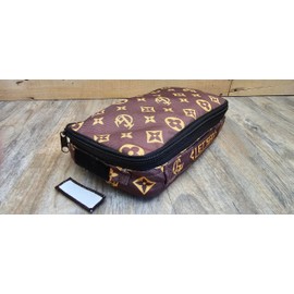 Cornhole Bag Pouch Patch Pouch 2.0 bag toss small insert case carrier each fits 4 regulation size bean bags 8 colors to choose best storage solution for expensive corn hole equipment (Brown)