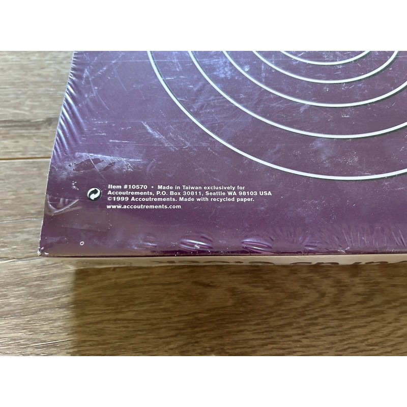 Accoutrements Archie McPhee Accoutrements Backwards Clock New & Sealed Novelty