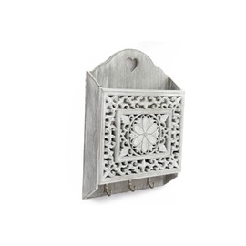 SiL Interiors Shabby Chic White Ornate Floral Wall Decoration With 3 Hooks - Key Holder