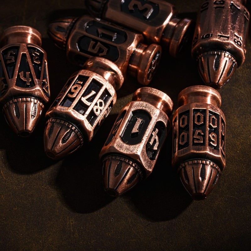 Cusdie 7-Die Bullet-Shaped Metal Dice Set DND Dice Set in