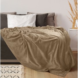 Utopia Bedding Fleece Blanket King Size Camel 300GSM Luxury Fuzzy Soft Anti-Static Microfiber Bed Blanket (90x102 Inches)