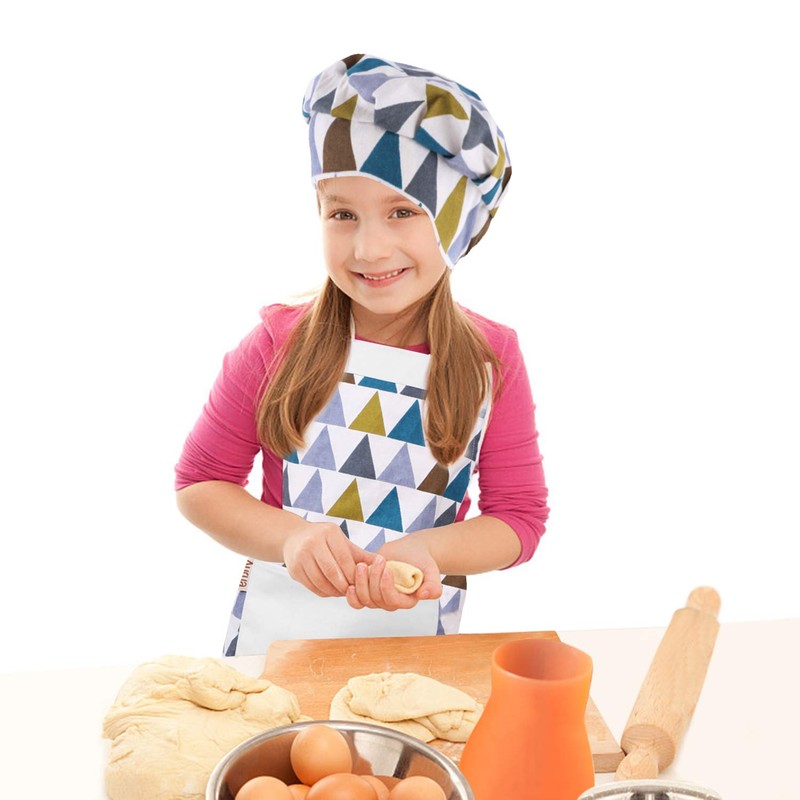 Adjustable Apron and Chef Hat Set for Cooking and Baking