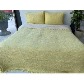 Muslin Blanket 100% Cotton, 4 Layers Bedspread, Soft Turkish Cotton Muslin Bed Cover, Reversible Coverlet, Yellow (King Size 95x102-230x260cm)