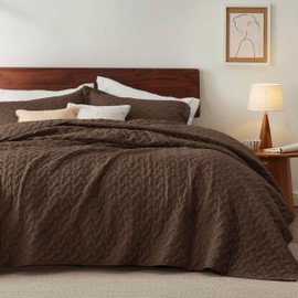 Bedsure Quilts Queen Size - Lightweight Bedspreads Queen Size with Basket Weave Pattern, Soft Quilt Bedding Set, Brown Comforter Set Coverlet for All Seasons with 2 Pillow Shams