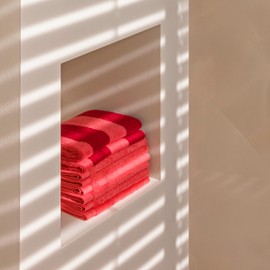 Möve Superwuschel Block Stripes Hand Towel 50 x 100 cm 100% Cotton Ruby / Coral