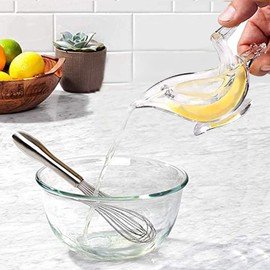 Lemon Squeezer Hand Press Portable Manual Lemon Clip Juicer Plastic Transparent Lemon Squeezer Manual Small Juicer (Plastics, Mini)