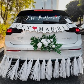 5PCS Just Married Decorations Set for Car - White Just Married Artificial Flowers Cars Wedding Banner Decor, Automotive Accessories for Honeymoon Wedding