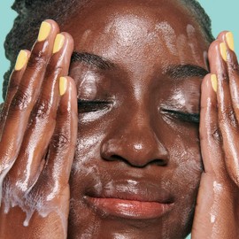 Benefit Cosmetics The POREfessional Get Unblocked Cleansing Oil