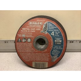 Diablo 4-1/2 in. Metal Cut-Off Aluminum Oxide Thin Kerf Design Disc    QTY - 6