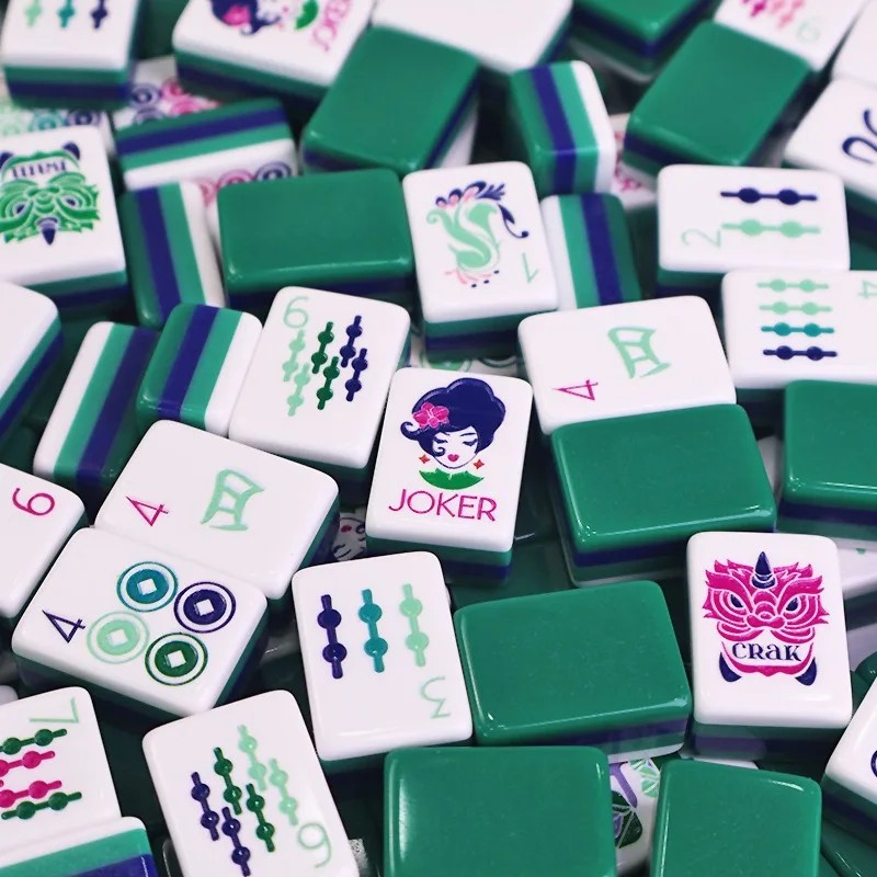 Dark Green Mahjong Acrylic Mahjong Tiles 4-layer Engraved American Mahjong