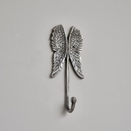 Melody Maison Antique Silver Angel Wings Wall Hook