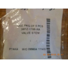 Ford Tire Valve Stem Lot of 5 3W1Z1700XA  ( DN5937 DS566 B1 )