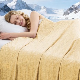Cooling Blanket Throw Size, 50"x70" Cooling Blankets for Hot Sleepers, Cold Blanket Thin Lightweight Breathable Soft for Couch Bed, Lightweight Blanket Keep Cool for Night Sweats