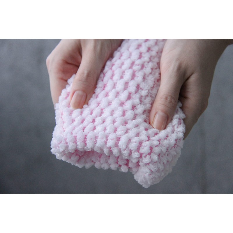 AISEN Soft Foam Comfortable Soft Washable Fluffy Whip Towel, Made