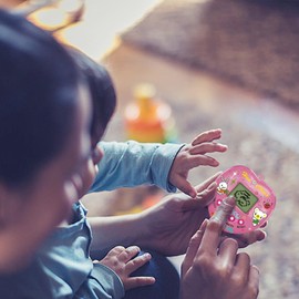 Digital Pet Keychain Game - Electronic Digital Pets Keychain with 168 Pets - Nostalgic Virtual Digital Pet Game, Interactive Toy for Kids, Nostalgic 90s Toy Funny Pocket