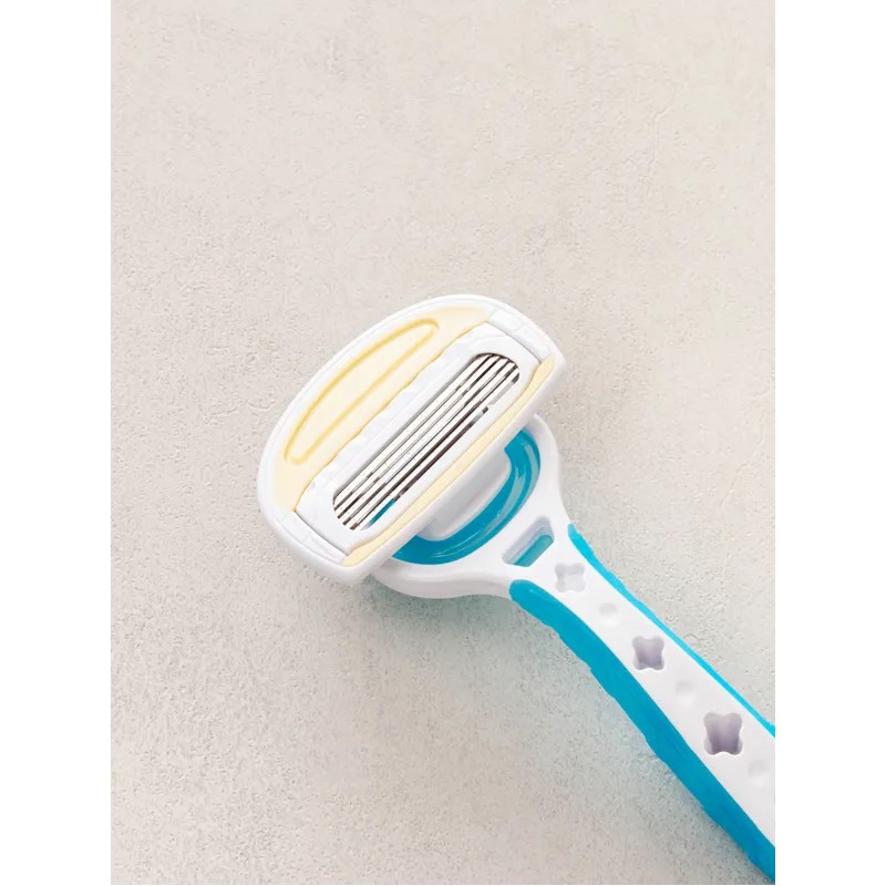 DAISO Kaijirushi Aquafit 5-blade body razor 3-piece