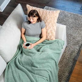 NORTHWEST HGTV Teddy Sherpa Faux Fur Throw Blanket, Ultra Soft Cozy Layer for Bed or Couch, Plush Velvety Texture for Snuggling, Lounging, or Home Décor, 50 x 70 inches, Green