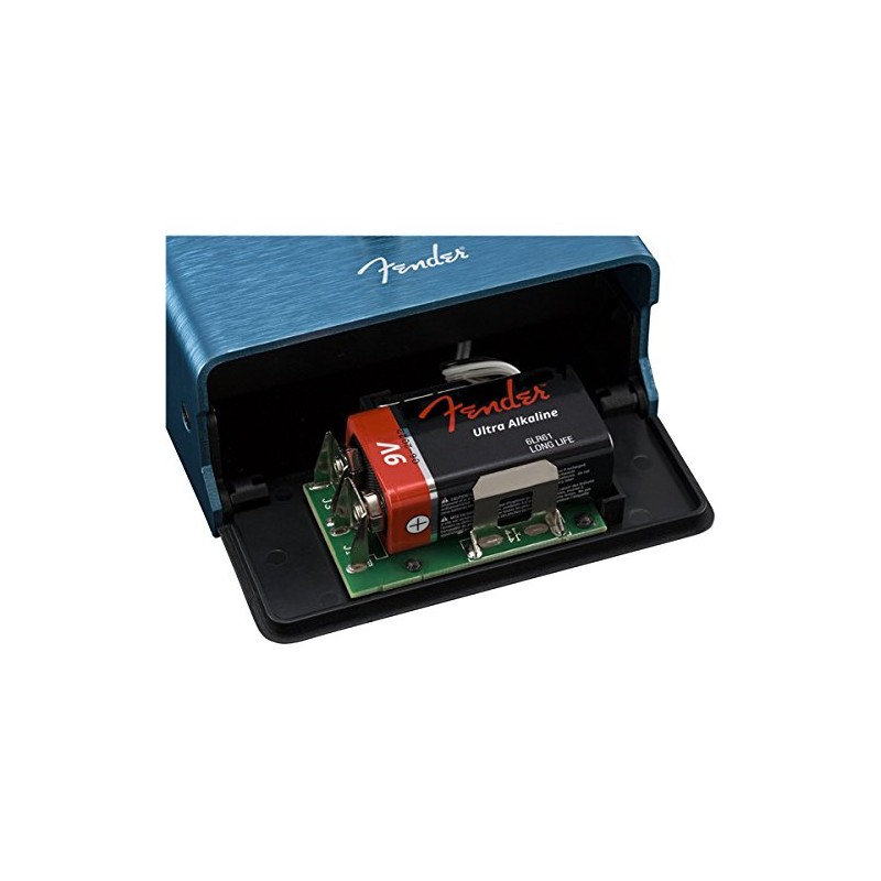 Fender Mirror Image Delay Pedal Bundle with Instrument Cable and