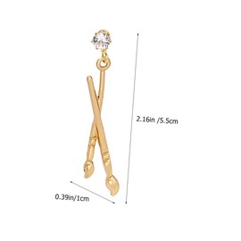 Baluue Vintage Artistic Pendant Earrings for Women Lightweight Dangle with Paint Brush and Palette Charms Unique Asymmetric Design for Art Teachers and Creative Style