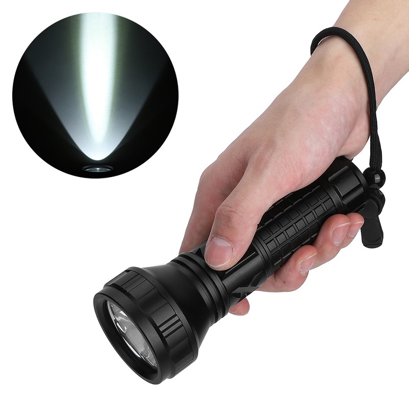 SST40 LED Flashlight USB Rechargeable 7000K 1600lm 3 Lighting Mode