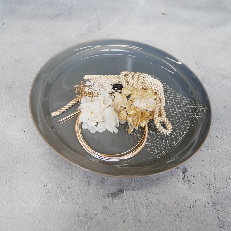 Lomeri Hair Ornament with Rope Arrangement and Dried Flowers, Available