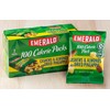 Emerald Nuts Cashews and Almonds with Dried Pineapple 100 Calorie