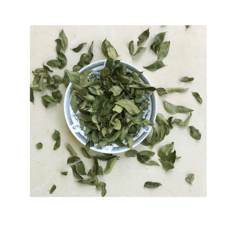 Organic Whole Air Dried Curry Leaves 0.3 oz ( 10