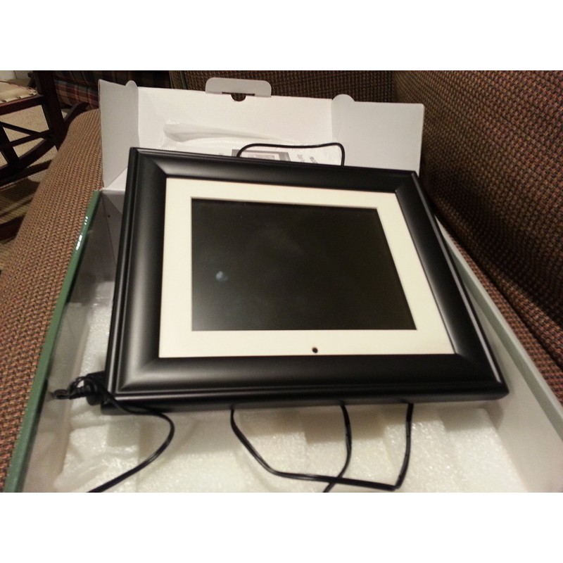 Pandigital 8-Inch LCD Digital Picture Frame