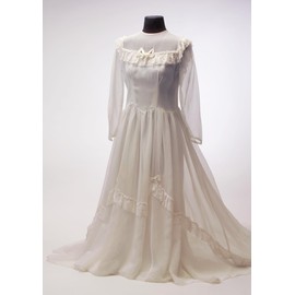 Engleside Products Restoration Hypoallergenic Powder to Clean Antique and Delicate Linens Safely 32 Ounce Tub- One